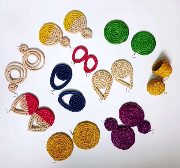 Raffia earrings